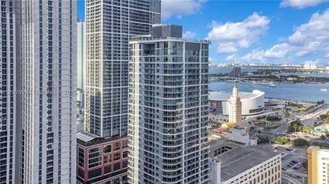 121 NE 5th St 3309, Miami FL - photo 14 of 38