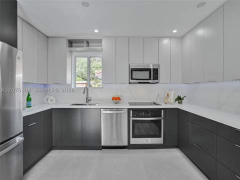 2380 NE 184th Ter, North Miami Beach FL - photo 21 of 70