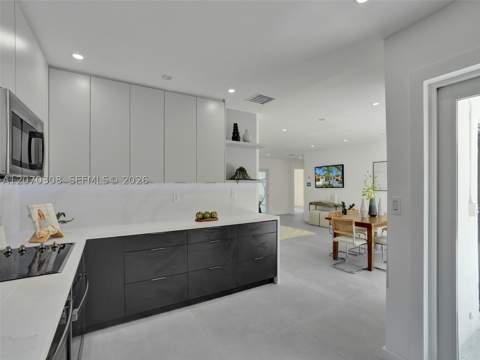 2380 NE 184th Ter, North Miami Beach FL - photo 24 of 70