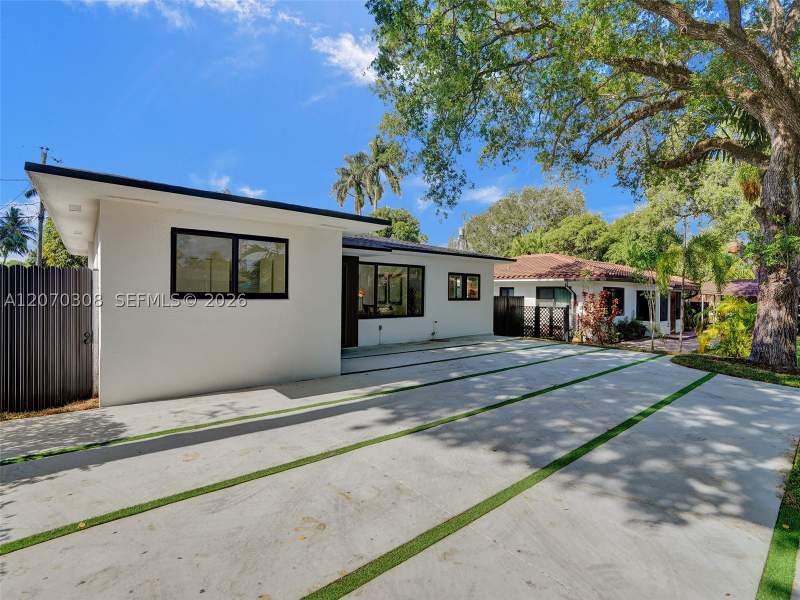 3 bedroom SingleFamilyResidence at 2380 NE 184th Ter, Riverdale, North Miami Beach — photo 5