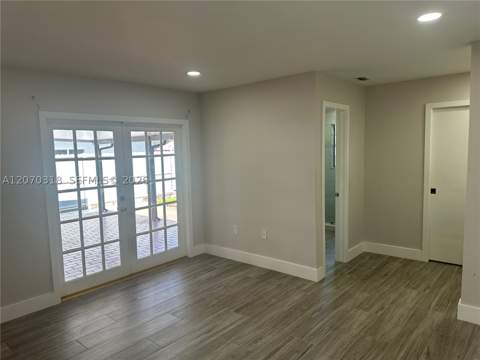 13280 SW 40th Ter, Miami FL - photo 9 of 40