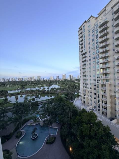 19501 W Country Club Dr 1004, Aventura FL - photo 23 of 62