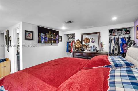 820 E 10th Ave, Hialeah FL - photo 17 of 29