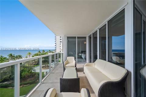 19111 Collins Ave 403, Sunny Isles Beach FL - photo 8 of 44