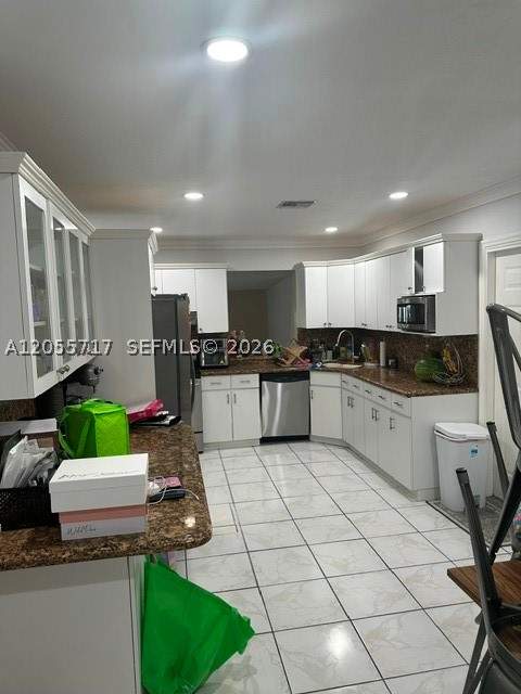 5 bedroom SingleFamilyResidence at 16920 NW 19th Ave, Sunny Isles Inland, Miami Gardens — photo 3