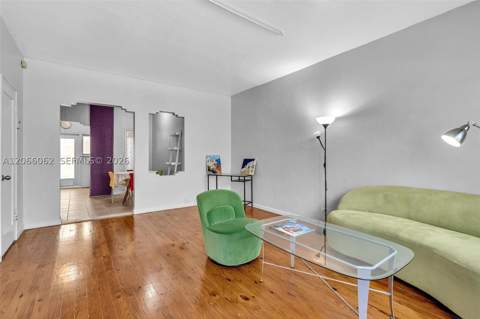 736 12th St 5, Miami Beach FL - photo 15 of 39