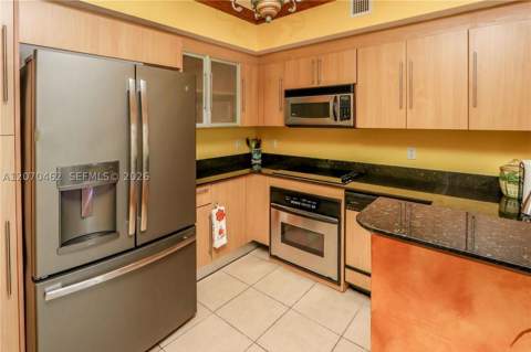 335 S Biscayne Blvd 1500, Miami FL - photo 9 of 71