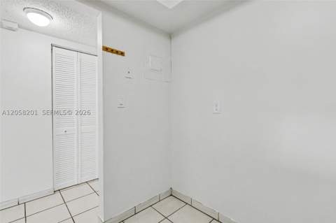 1825 W 44th Pl 509, Hialeah FL - photo 19 of 43