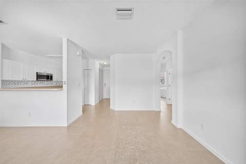 1495 NE 33rd Ave 101, Homestead FL - photo 10 of 54