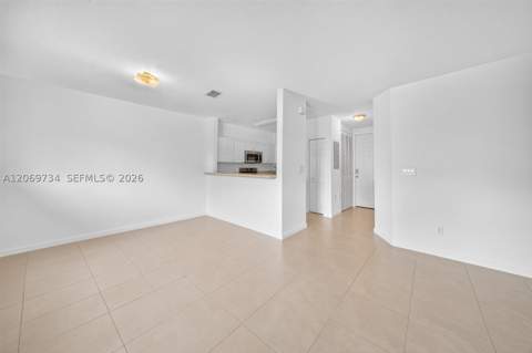 1495 NE 33rd Ave 101, Homestead FL - photo 9 of 54