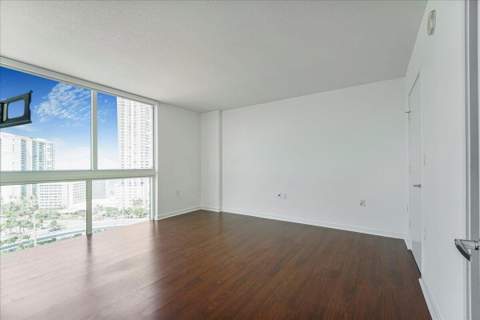 200 Sunny Isles Boulevard 2-1701, Sunny Isles Beach FL - photo 13 of 25