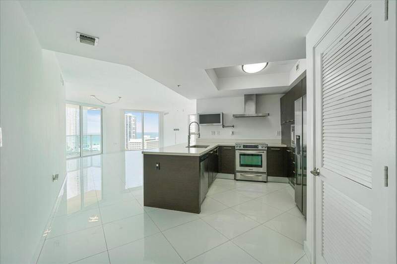 3 bedroom Condominium at 200 Sunny Isles Boulevard 2-1701, St Tropez On The Bay II Co, Sunny Isles Beach — photo 5