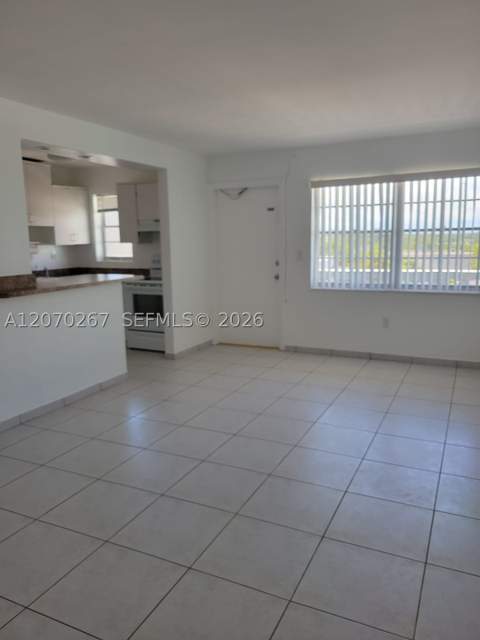 7620 Carlyle Ave 604, Miami Beach FL - photo 14 of 28