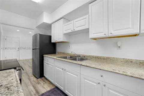 2250 Bay Dr 7, Miami Beach FL - photo 15 of 23
