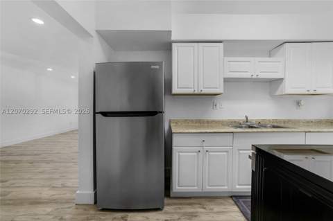 2250 Bay Dr 7, Miami Beach FL - photo 16 of 23
