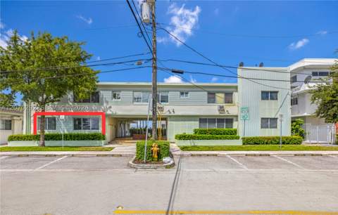 2250 Bay Dr 7, Miami Beach FL - photo 20 of 23