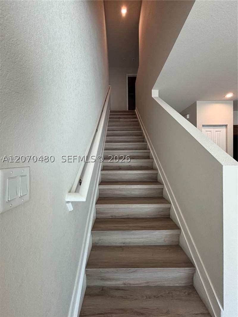 3 bedroom Townhouse at 1021 NW 5th St, COSTA BLANCA VILLAS, Florida City — photo 4