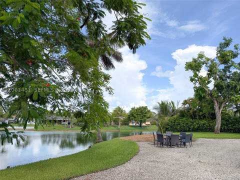12300 SW 112th Ave, Miami FL - photo 6 of 56