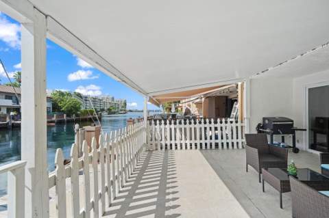 16470 NE 27th Place 35, North Miami Beach FL - photo 10 of 25