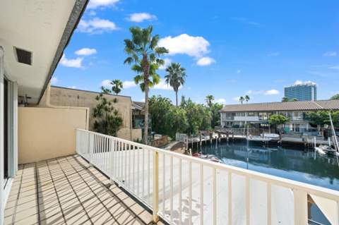 16470 NE 27th Place 35, North Miami Beach FL - photo 19 of 25