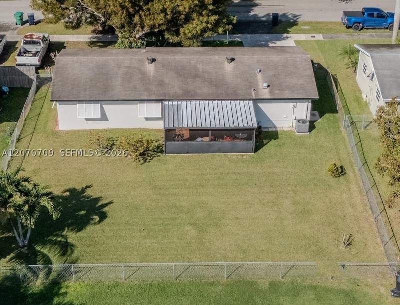 3 bedroom SingleFamilyResidence at 18225 SW 94th Ave, Bel Aire Sec 16, Palmetto Bay — photo 4