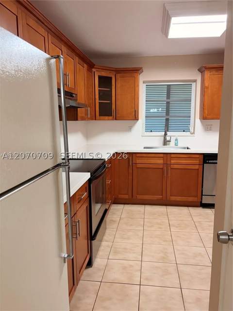 18225 SW 94th Ave, Palmetto Bay FL - photo 8 of 34