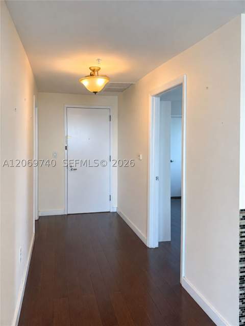 1900 N Bayshore Dr 1618, Miami FL - photo 11 of 15