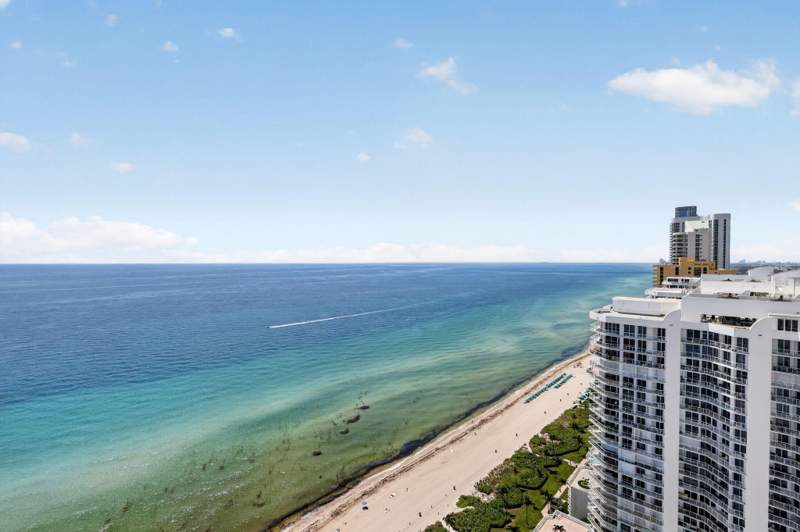 2 bedroom Condominium at 16699 Collins Avenue 3509, La Perla Condo, Sunny Isles Beach — photo 4