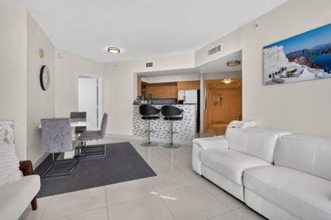 16699 Collins Avenue 3509, Sunny Isles Beach FL - photo 6 of 19