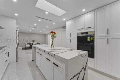 2825 SW 79th Ct, Miami FL - photo 10 of 27