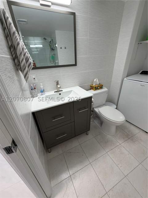 3500 Mystic Pointe Dr 405, Aventura FL - photo 16 of 16
