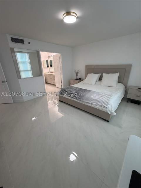 3500 Mystic Pointe Dr 405, Aventura FL - photo 7 of 16