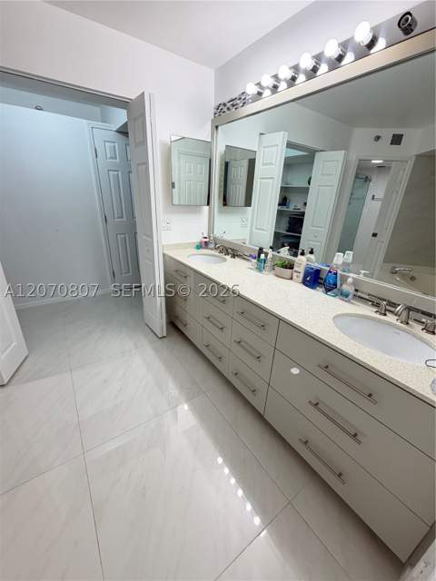3500 Mystic Pointe Dr 405, Aventura FL - photo 8 of 16