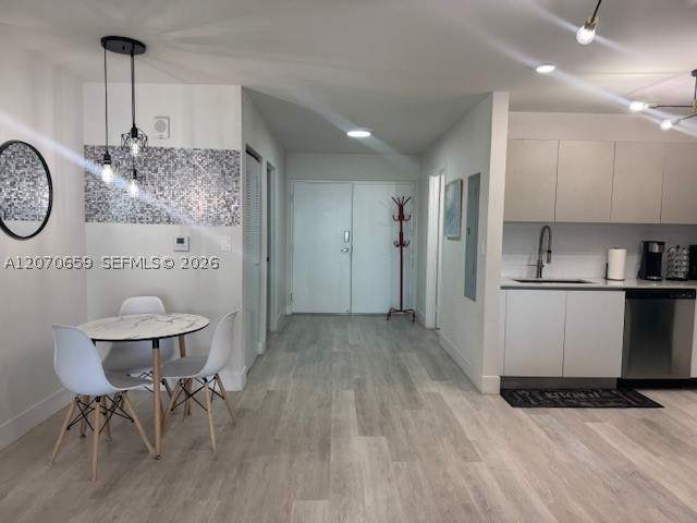 1 bedroom Condominium at 19380 NE 26 Ave 304, Aventura Village, Miami — photo 3