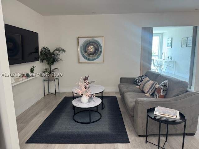 1 bedroom Condominium at 19380 NE 26 Ave 304, Aventura Village, Miami — photo 4