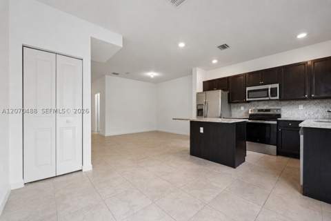 11215 SW 249th St, Homestead FL - photo 12 of 31