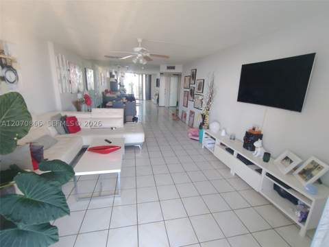 2780 NE 183rd St 1903, Aventura FL - photo 6 of 21