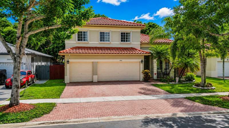 4 bedroom SingleFamilyResidence at 2006 NE 38th Rd, Floridian Bay Estates, Homestead — photo 2