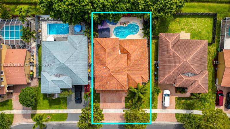 4 bedroom SingleFamilyResidence at 2006 NE 38th Rd, Floridian Bay Estates, Homestead — photo 3