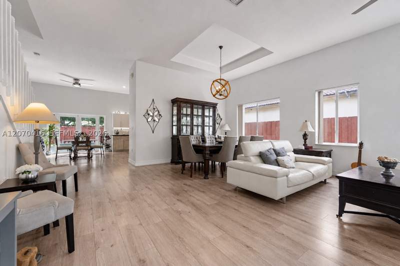 4 bedroom SingleFamilyResidence at 2006 NE 38th Rd, Floridian Bay Estates, Homestead — photo 5