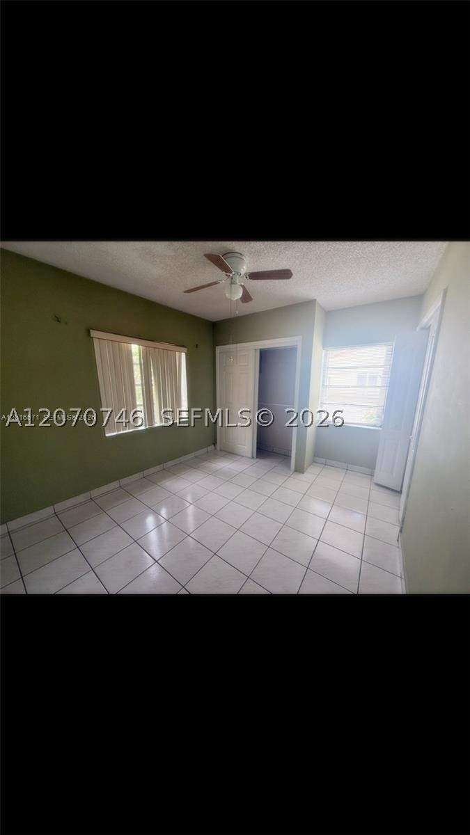 3 bedroom SingleFamilyResidence at 50 E 44th St, Bradley Manor, Hialeah — photo 3