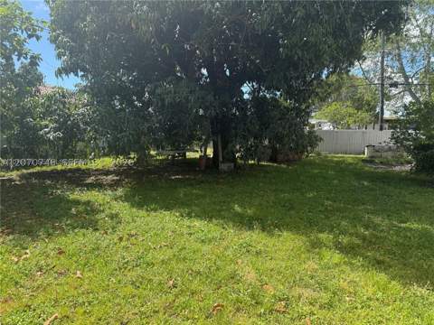 50 E 44th St, Hialeah FL - photo 8 of 8