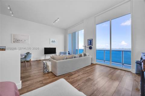725 NE 22nd St Ph1D, Miami FL - photo 17 of 33