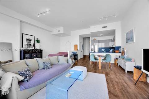 725 NE 22nd St Ph1D, Miami FL - photo 18 of 33