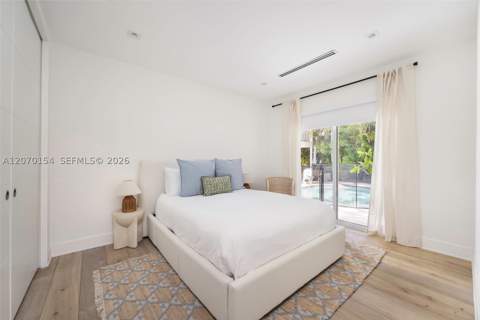 1015 Bayamo Ave, Coral Gables FL - photo 14 of 24