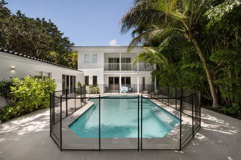 1015 Bayamo Ave, Coral Gables FL - photo 22 of 24