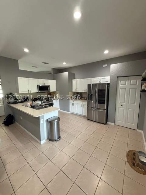 1825 SE 20th Rd, Homestead FL - photo 10 of 19