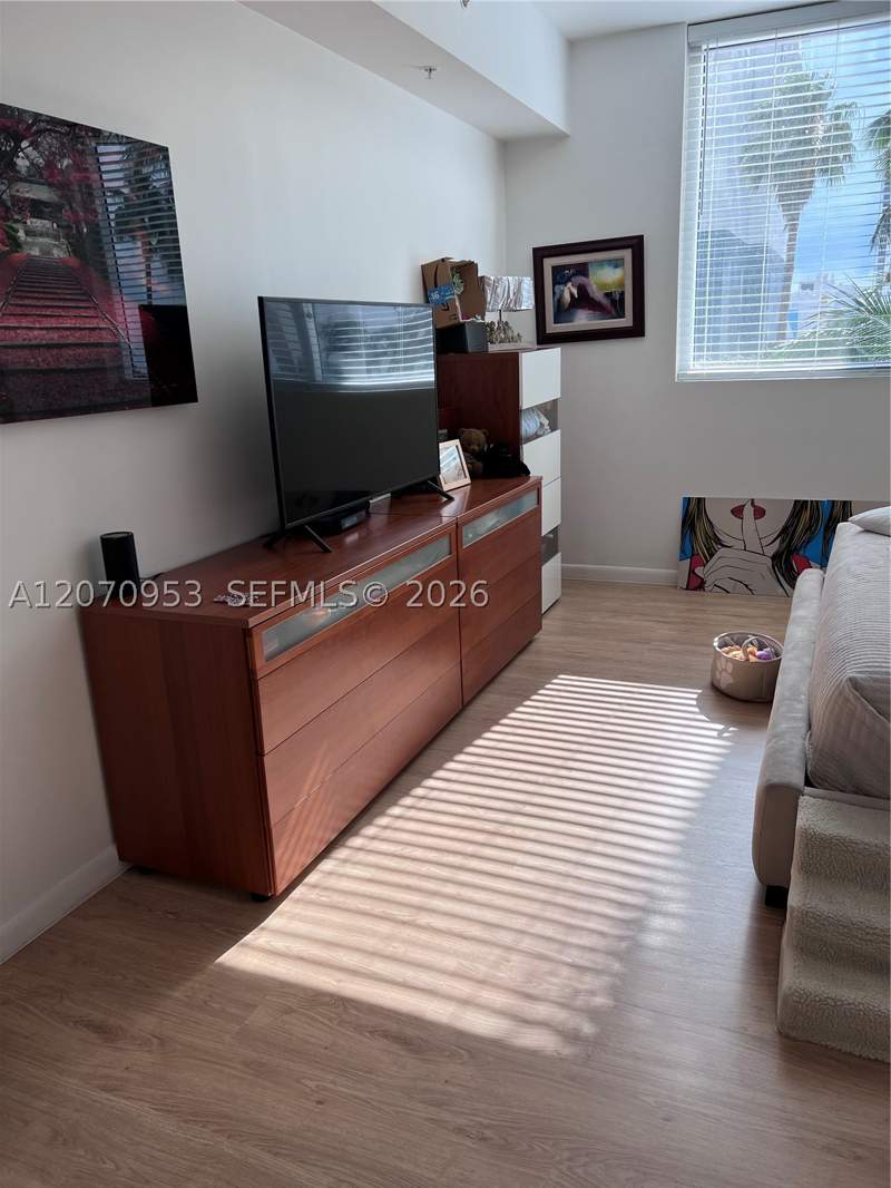 1 bedroom Condominium at 253 NE 2nd St 902, Vizcayne South Condo, Miami — photo 5