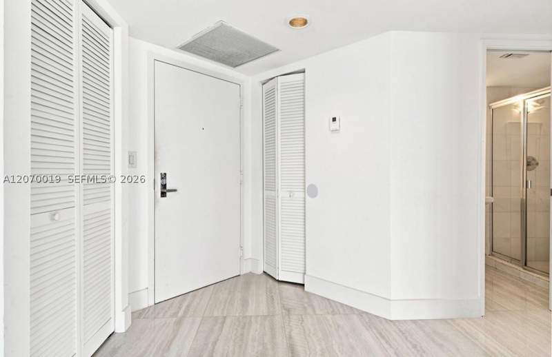 2 bedroom Condominium at 19195 NE 36th Ct 2601, Mystic Pointe Condo No Tw, Aventura — photo 3