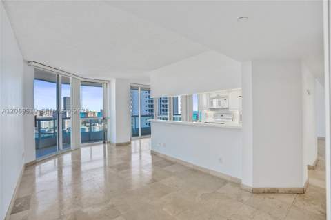 21205 Yacht Club Dr 2310, Aventura FL - photo 9 of 35